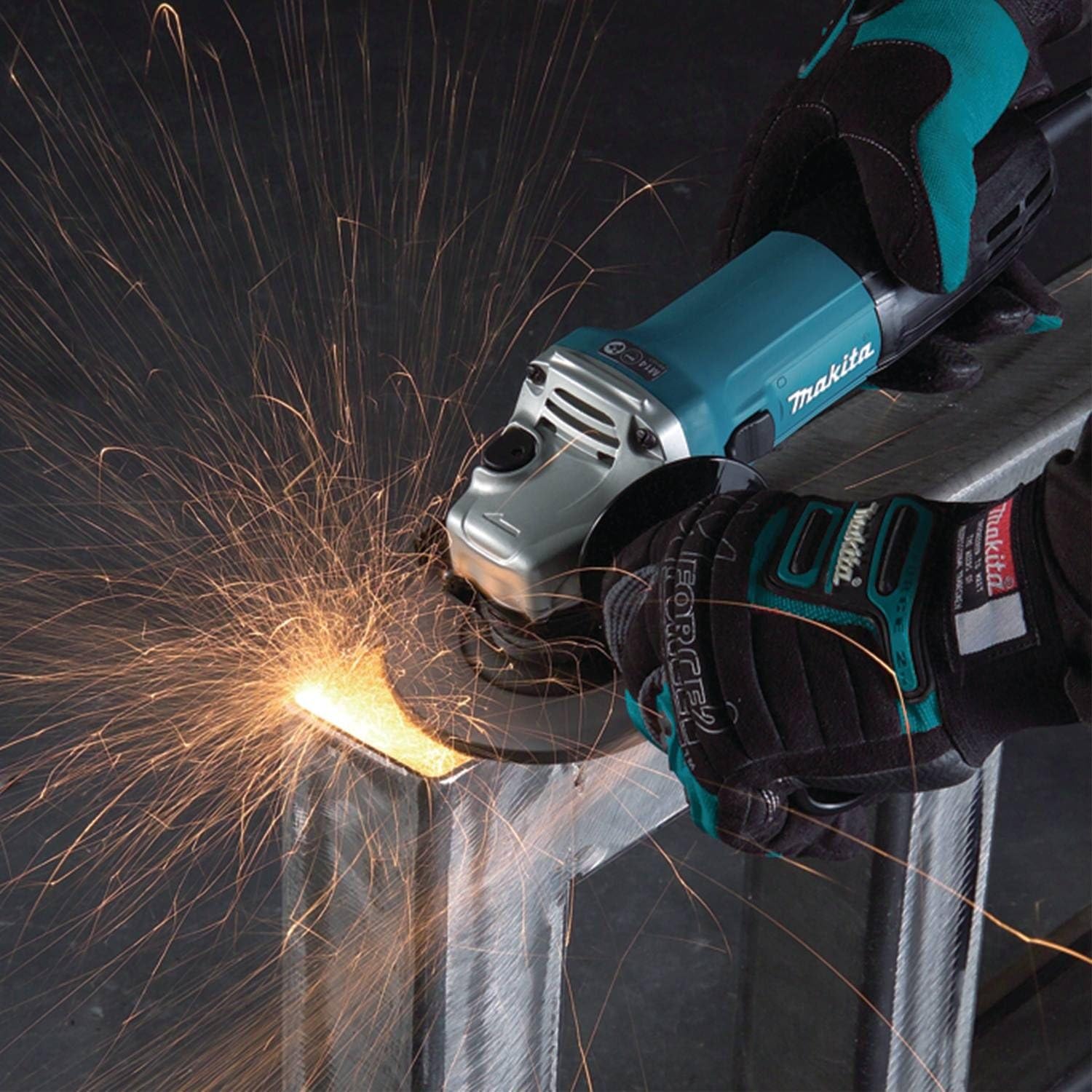Makita HR2641X1 SDS-PLUS 3-Mode Variable Speed AVT Rotary Hammer with Case and 4-1/2 Angle Grinder, 1